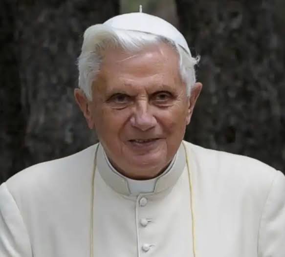 Benedicto XVI, Joseph Ratzinger, predecesor del Papa Francisco