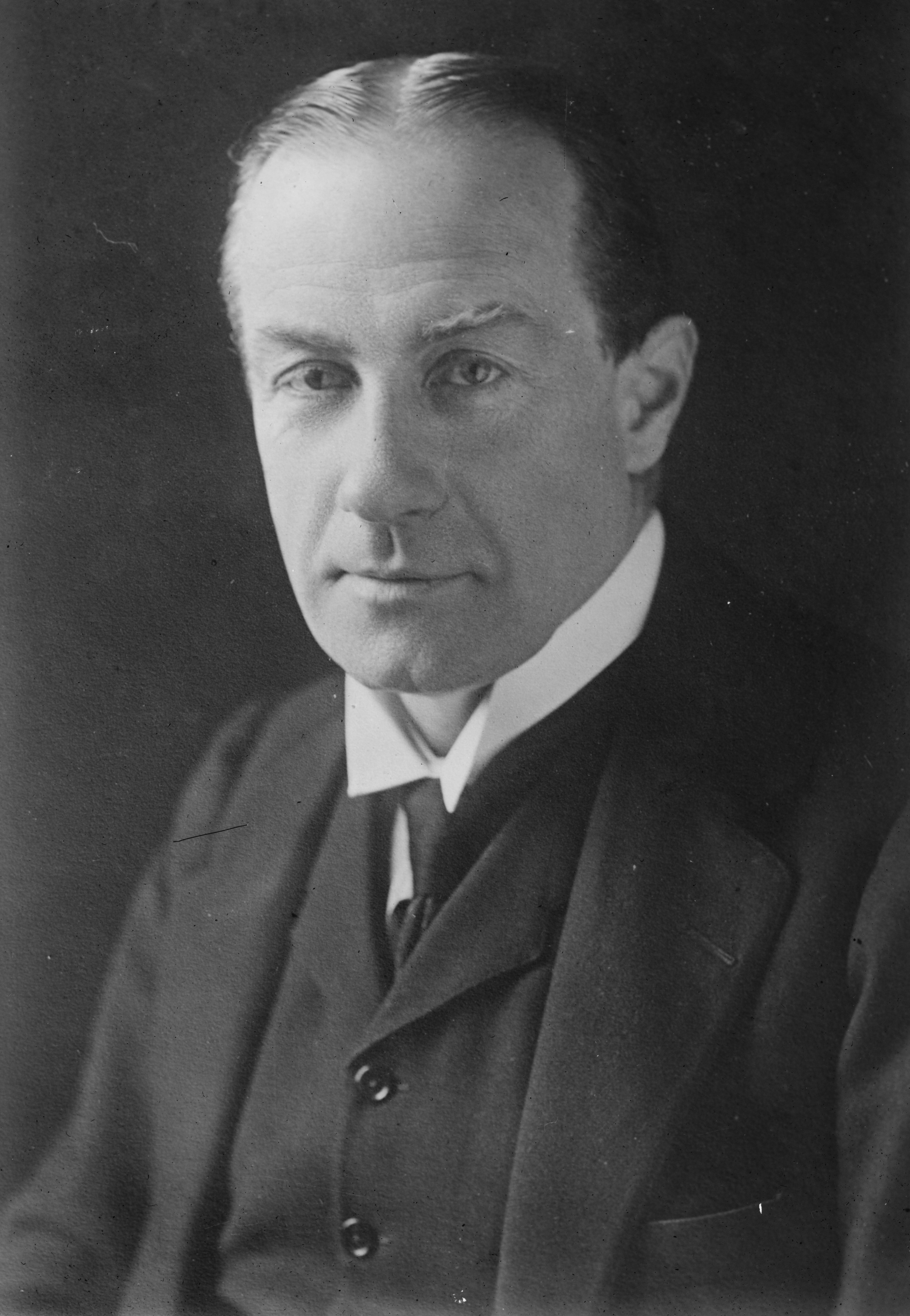 Stanley Baldwin, primer ministro del Reino Unido
